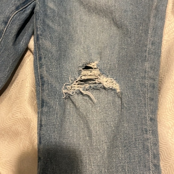 The Petite Perfect Vintage Jean in Rosabelle Wash: Comfort Stretch Edition - Picture 6 of 11